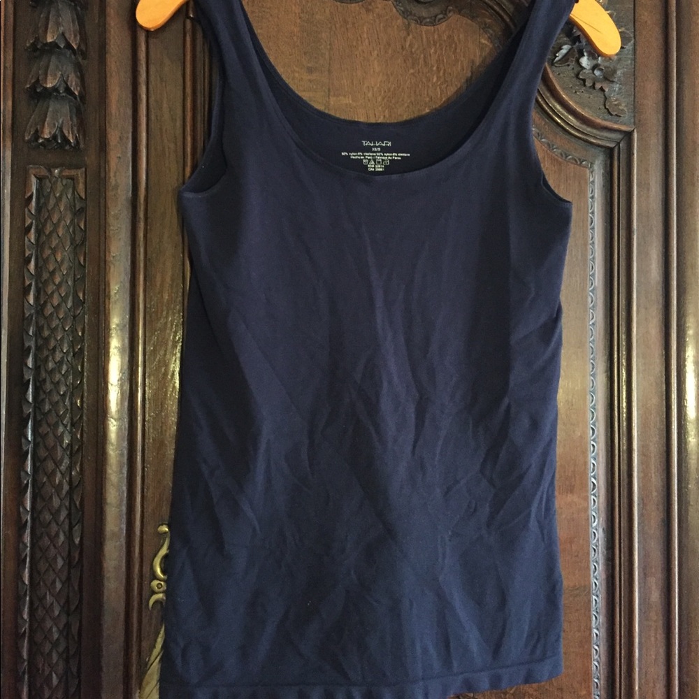 Tahari layering tank navy xs/s